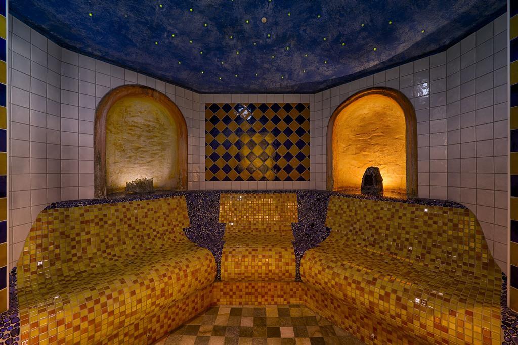 גרוסארל Hotel Kristall מראה חיצוני תמונה